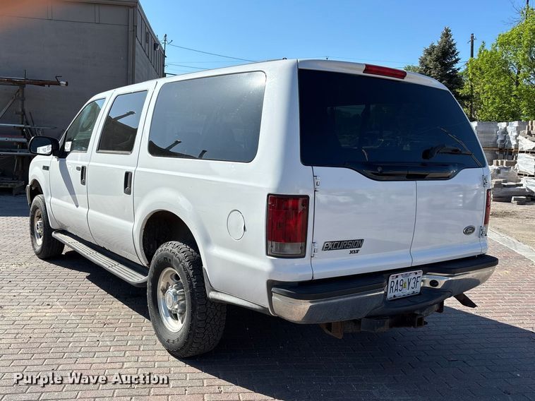 image for item FH7063 2003 Ford Excursion XLT 