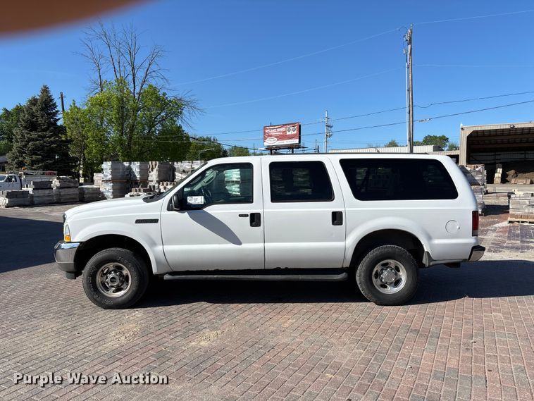 image for item FH7063 2003 Ford Excursion XLT 