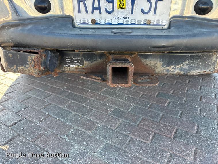 image for item FH7063 2003 Ford Excursion XLT 