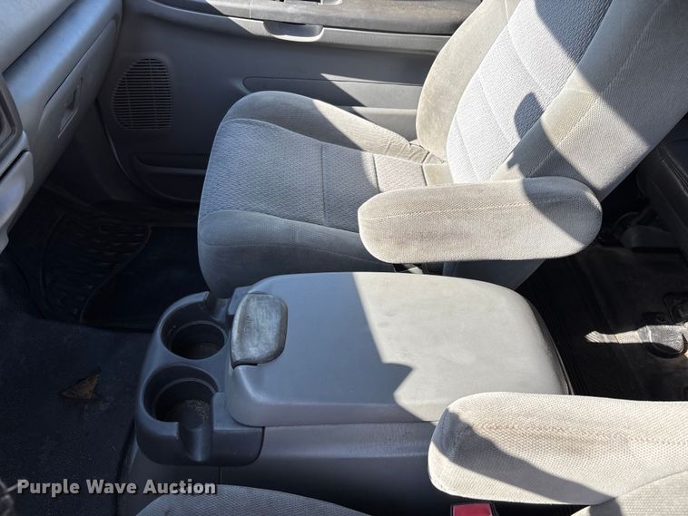 image for item FH7063 2003 Ford Excursion XLT 