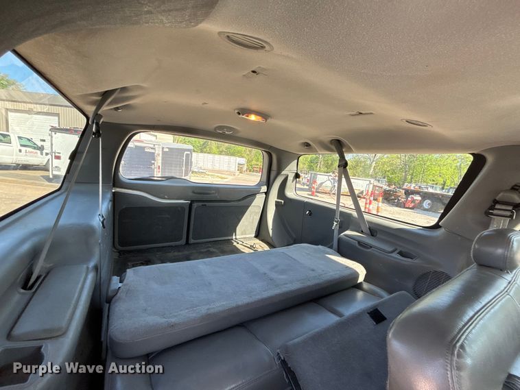 image for item FH7063 2003 Ford Excursion XLT 