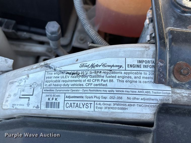 image for item FH7063 2003 Ford Excursion XLT 