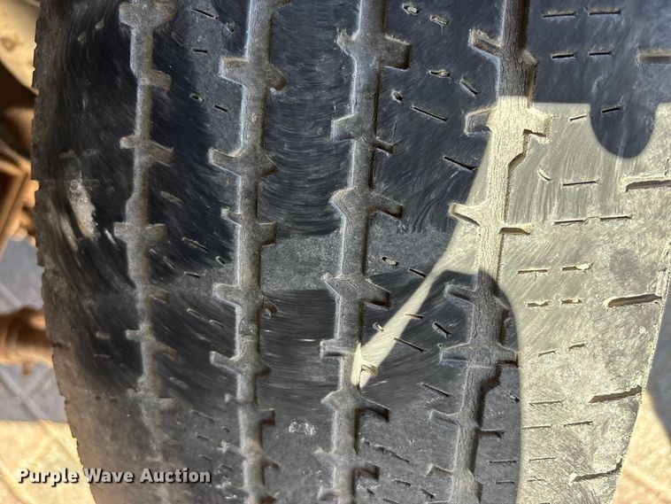 image for item FH7063 2003 Ford Excursion XLT 