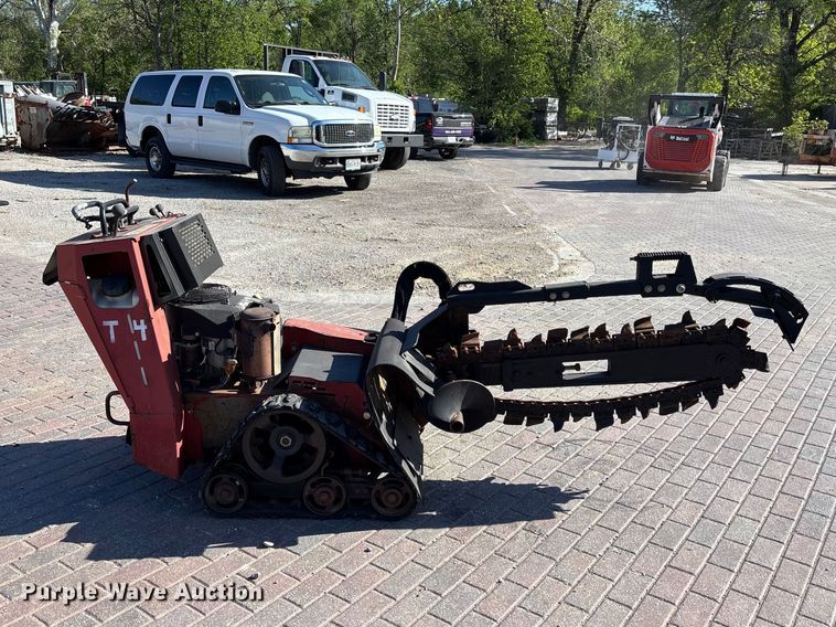 image for item FH7065 Toro TRX-I9 walk-behind trencher