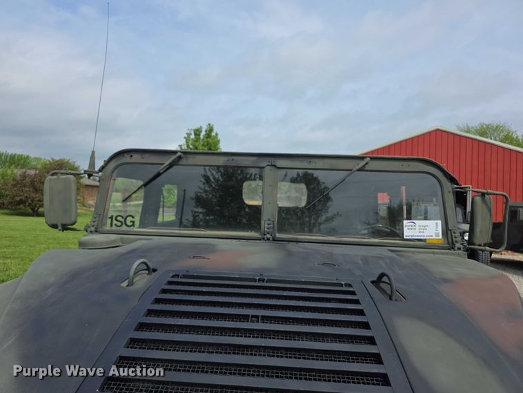 image for item FI1000 1990 AM General M998 Humvee SUV