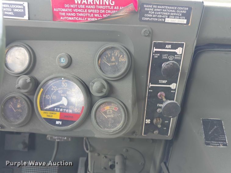 image for item FI1000 1990 AM General M998 Humvee SUV