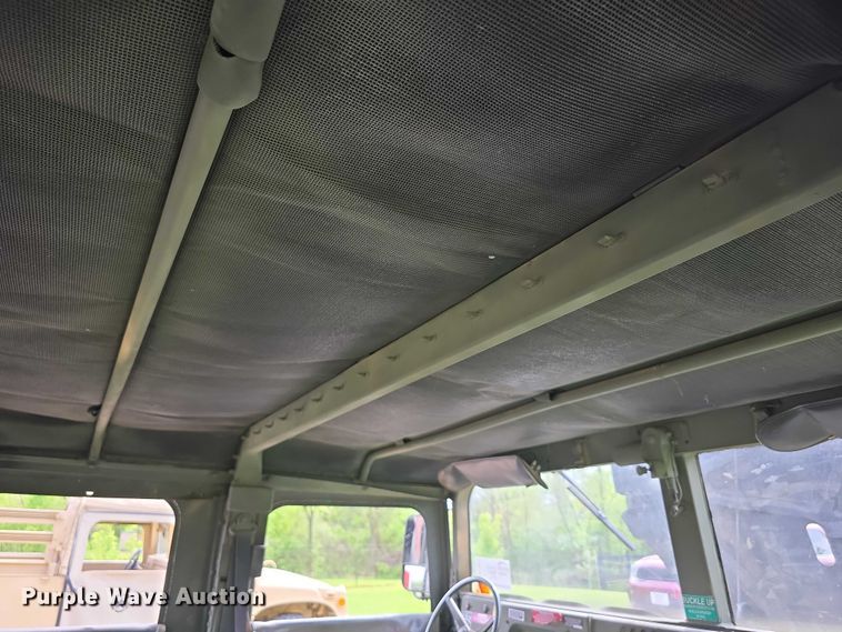 image for item FI1000 1990 AM General M998 Humvee SUV