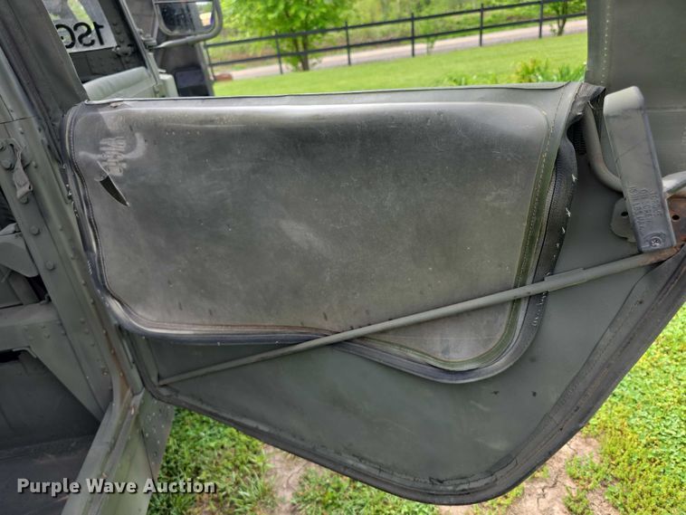 image for item FI1000 1990 AM General M998 Humvee SUV