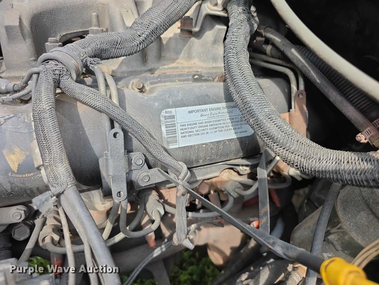 image for item FI1000 1990 AM General M998 Humvee SUV