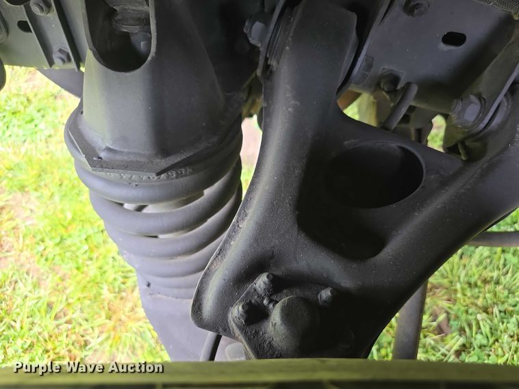 image for item FI1000 1990 AM General M998 Humvee SUV