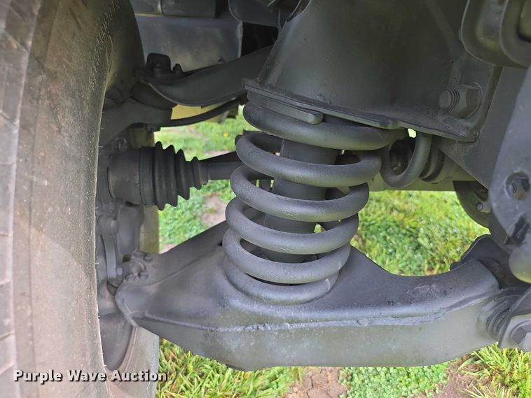 image for item FI1000 1990 AM General M998 Humvee SUV