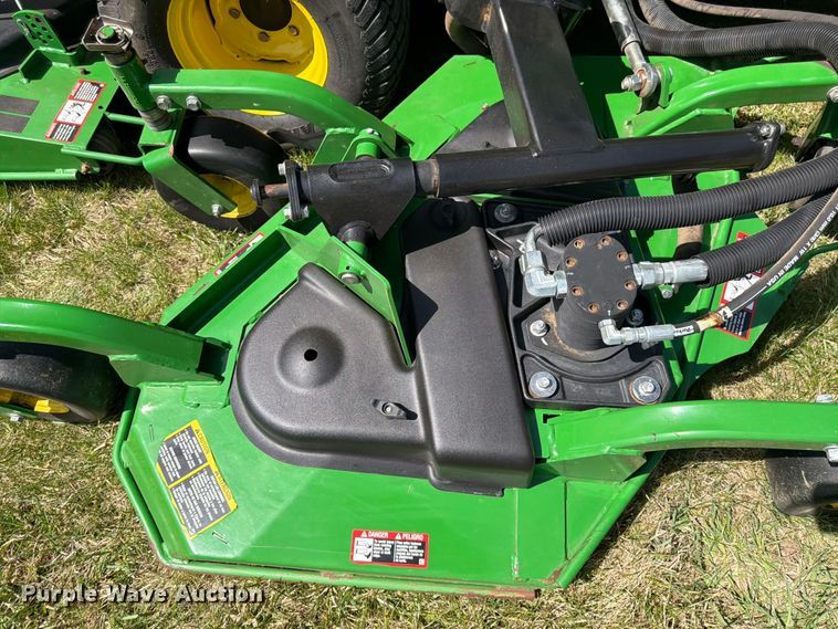 image for item FK0079 2019 John Deere 1600 WAM TD lawn mower