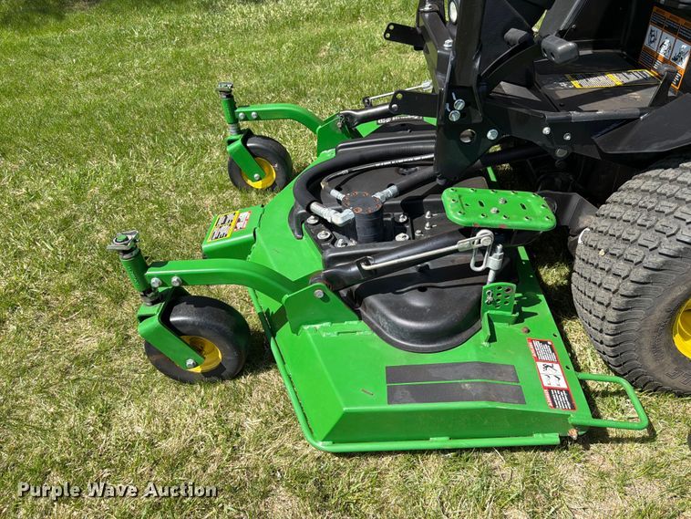 image for item FK0079 2019 John Deere 1600 WAM TD lawn mower