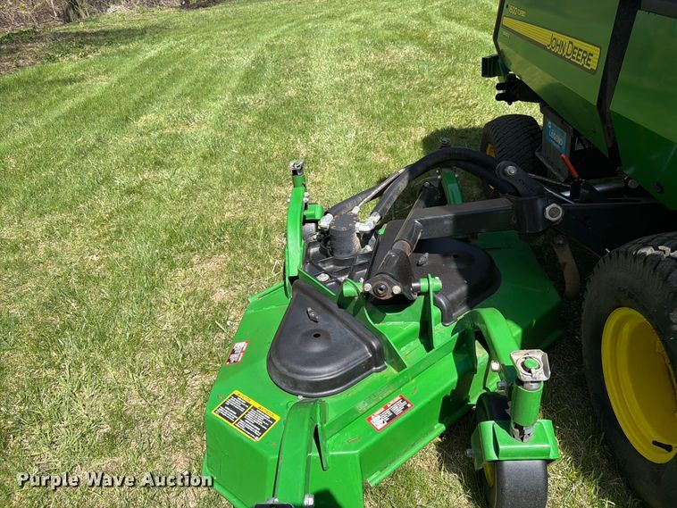 image for item FK0079 2019 John Deere 1600 WAM TD lawn mower