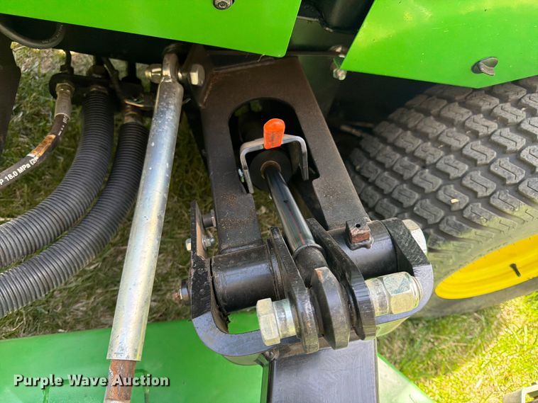 image for item FK0079 2019 John Deere 1600 WAM TD lawn mower