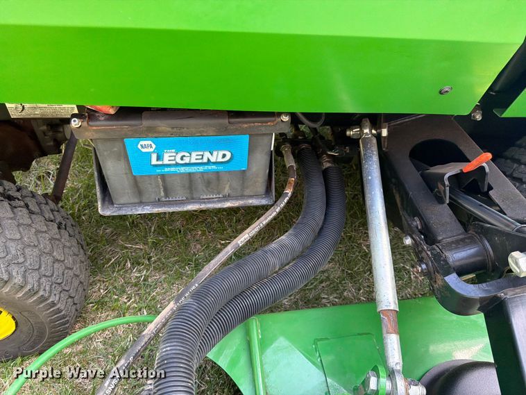 image for item FK0079 2019 John Deere 1600 WAM TD lawn mower