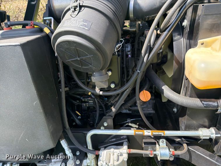 image for item FK0079 2019 John Deere 1600 WAM TD lawn mower