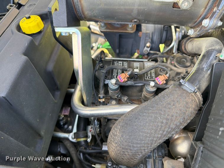 image for item FK0079 2019 John Deere 1600 WAM TD lawn mower