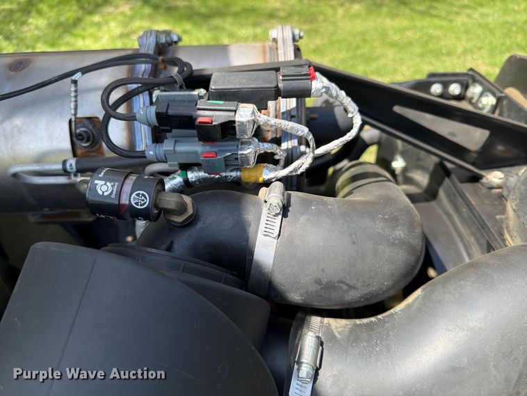 image for item FK0079 2019 John Deere 1600 WAM TD lawn mower