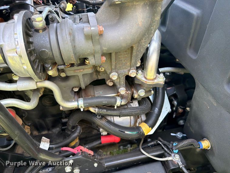 image for item FK0079 2019 John Deere 1600 WAM TD lawn mower