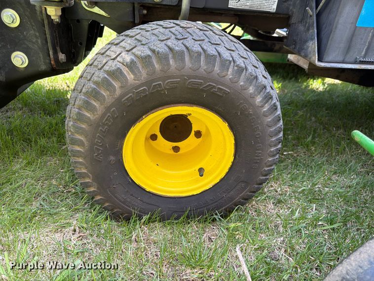 image for item FK0079 2019 John Deere 1600 WAM TD lawn mower