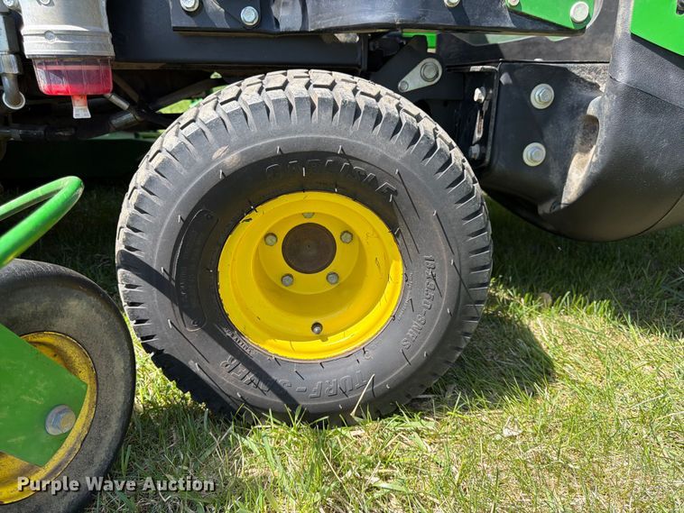 image for item FK0079 2019 John Deere 1600 WAM TD lawn mower