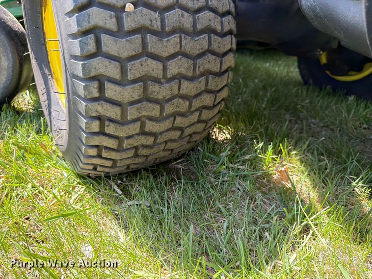 image for item FK0079 2019 John Deere 1600 WAM TD lawn mower