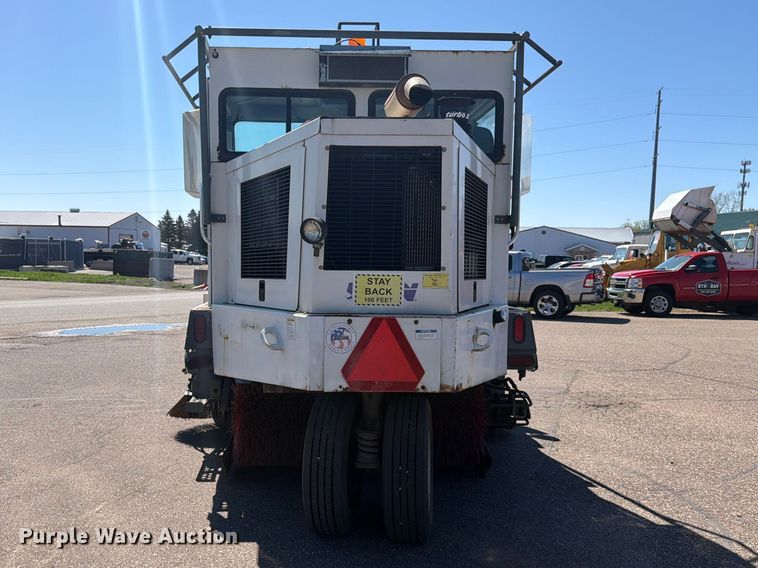 image for item FK0107 2002 Elgin Pelican P Series street sweeper