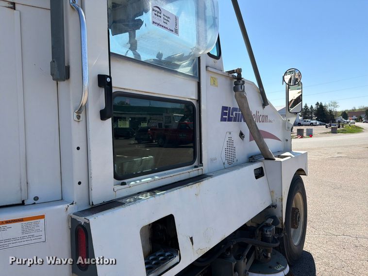 image for item FK0107 2002 Elgin Pelican P Series street sweeper