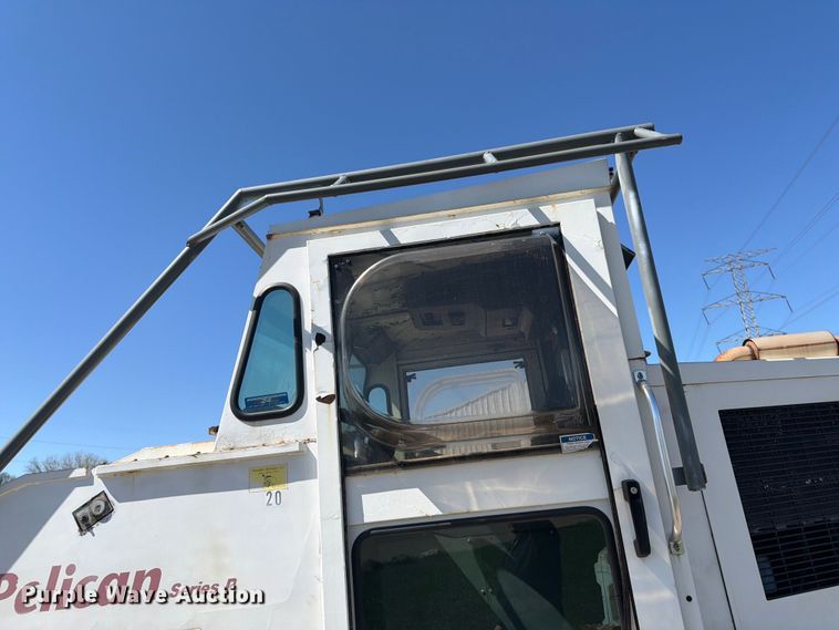 image for item FK0107 2002 Elgin Pelican P Series street sweeper