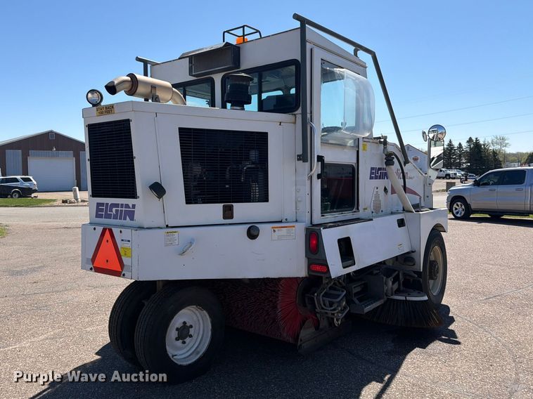 image for item FK0108 2001 Elgin Pelican Series P street sweeper
