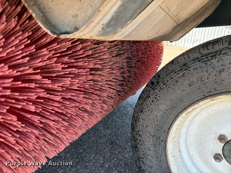 image for item FK0108 2001 Elgin Pelican Series P street sweeper