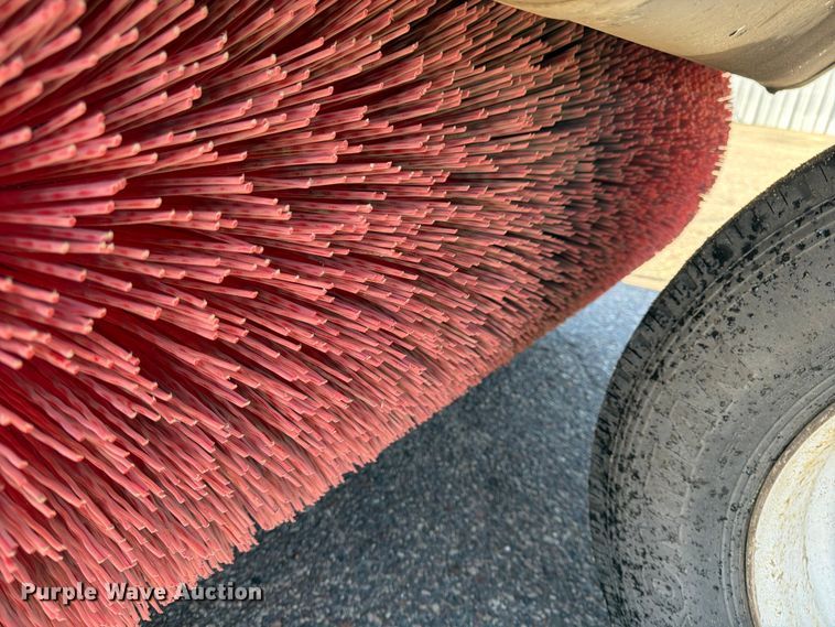 image for item FK0108 2001 Elgin Pelican Series P street sweeper