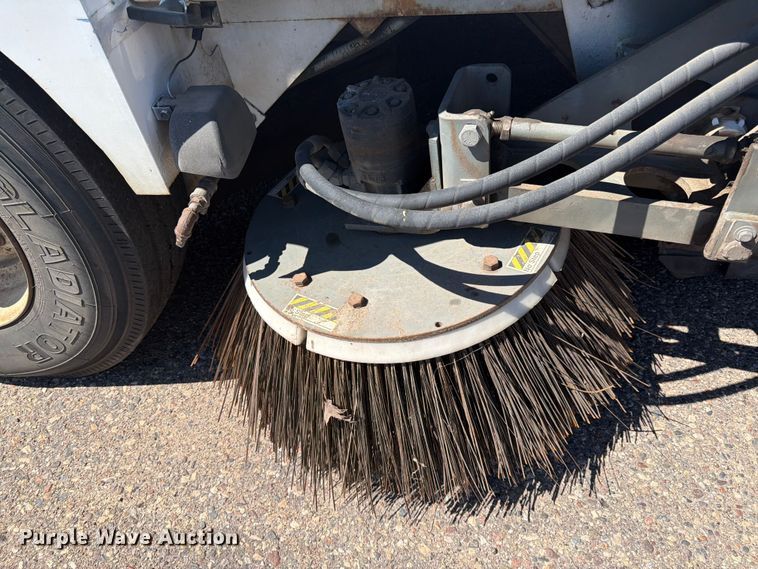 image for item FK0108 2001 Elgin Pelican Series P street sweeper