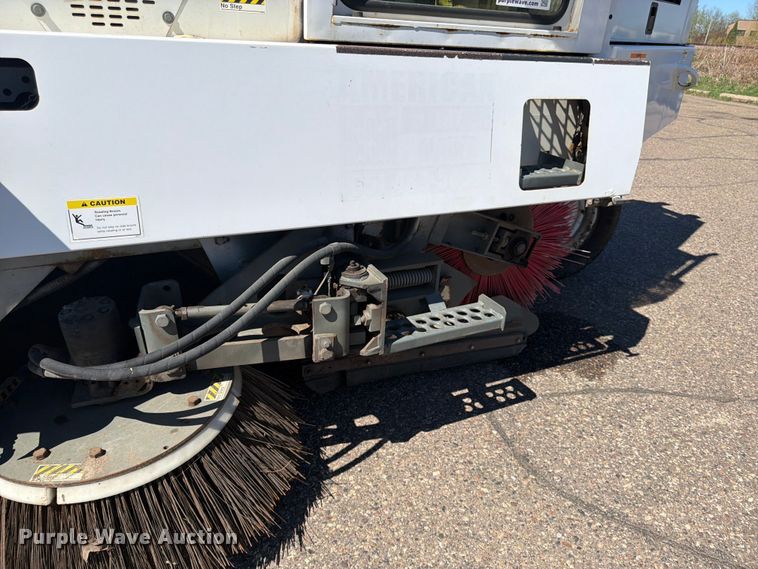 image for item FK0108 2001 Elgin Pelican Series P street sweeper