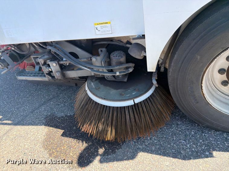 image for item FK0108 2001 Elgin Pelican Series P street sweeper