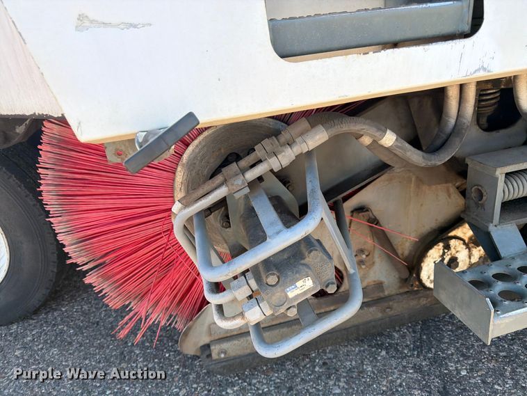 image for item FK0108 2001 Elgin Pelican Series P street sweeper