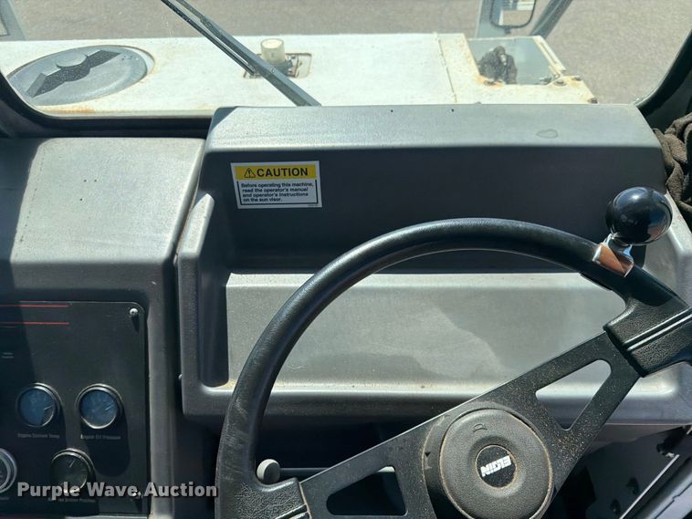 image for item FK0108 2001 Elgin Pelican Series P street sweeper