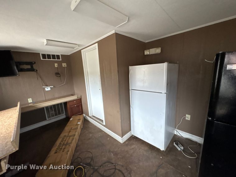 image for item FK1197 Skid mounted living quarters