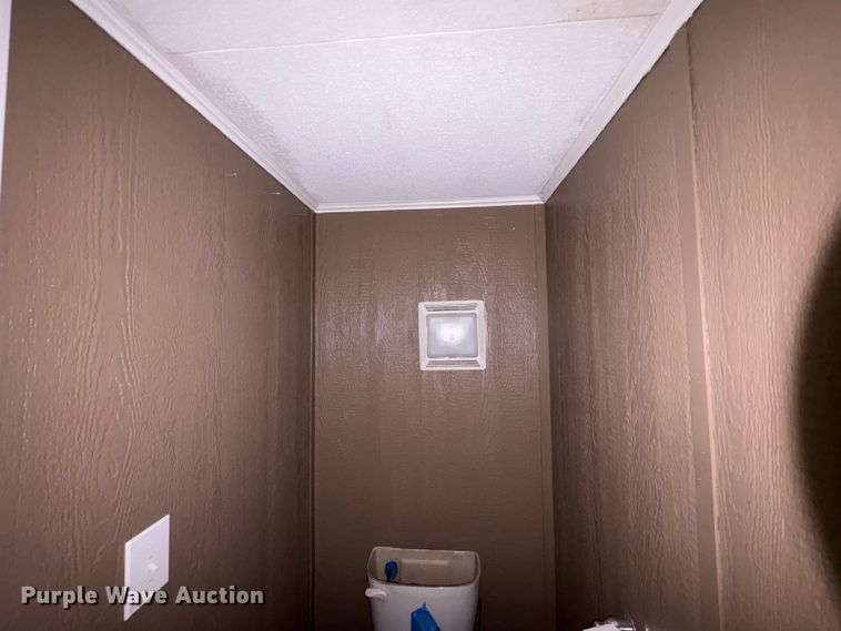 image for item FK1197 Skid mounted living quarters