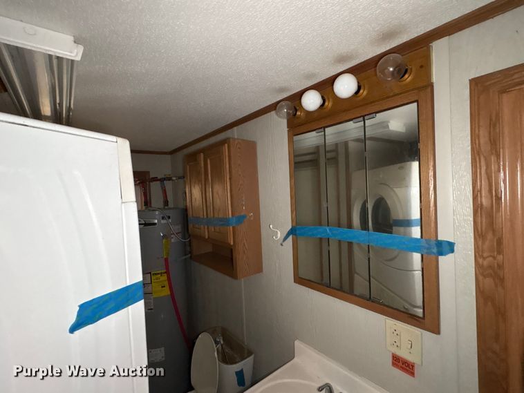 image for item FK1198 Skid mounted living quarters