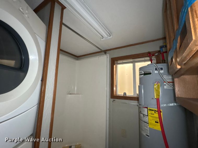 image for item FK1198 Skid mounted living quarters