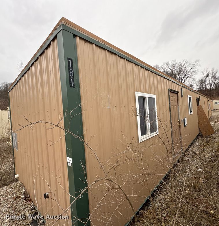 image for item FK1199 Skid mounted living quarters