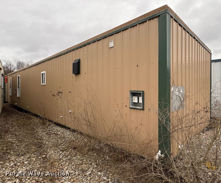 image for item FK1199 Skid mounted living quarters
