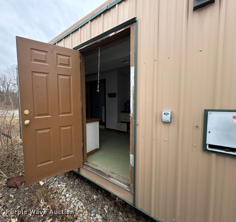 image for item FK1199 Skid mounted living quarters