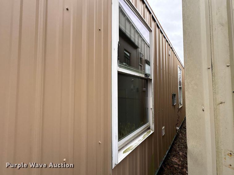 image for item FK1199 Skid mounted living quarters