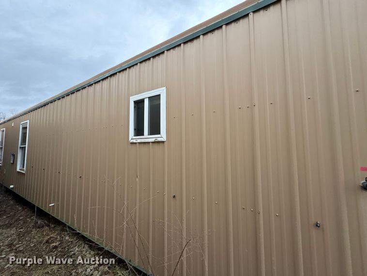 image for item FK1199 Skid mounted living quarters