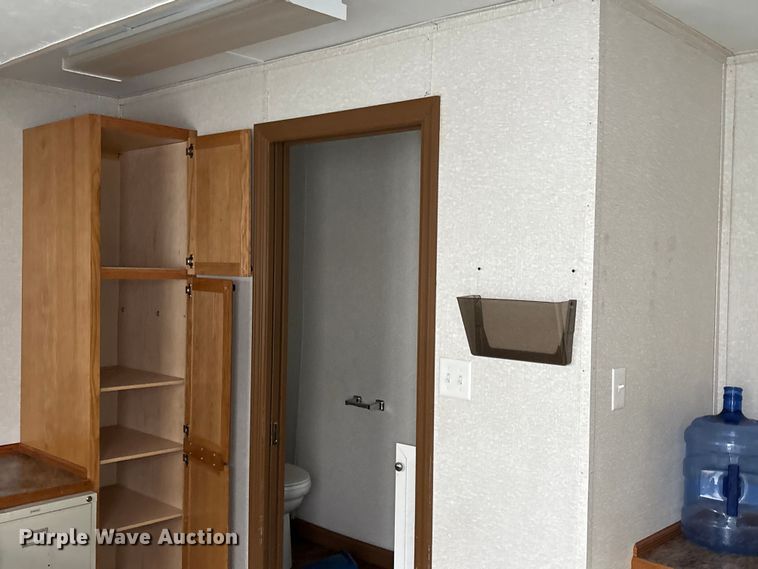 image for item FK1199 Skid mounted living quarters