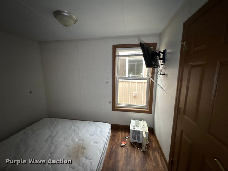 image for item FK1199 Skid mounted living quarters