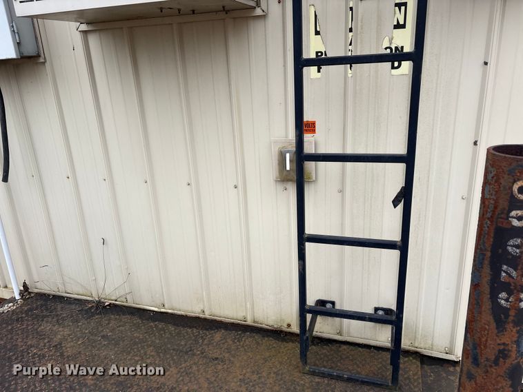 image for item FK1200 Skid mounted living quarters